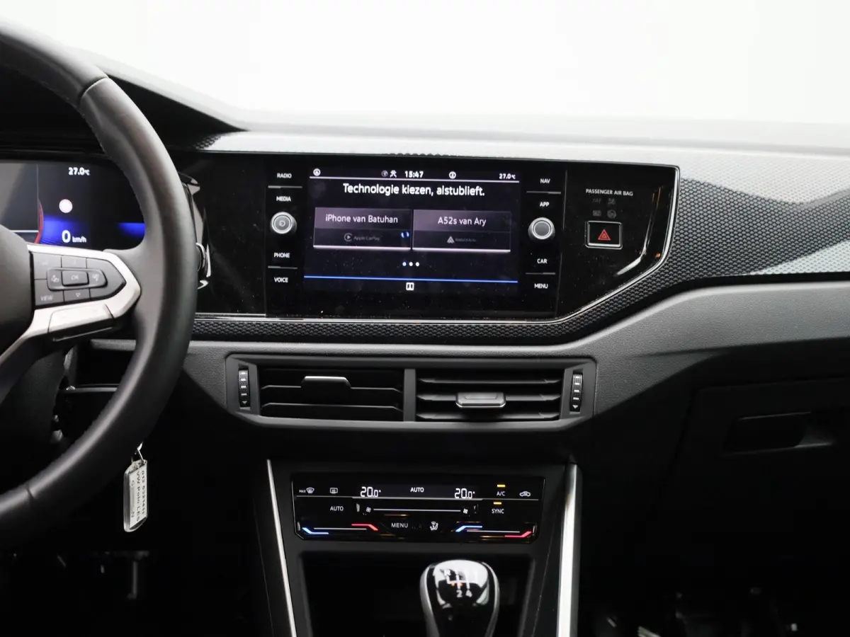 1.0 TSI Life Edition | 95 PK | EM | Navigatie | Climatronic (Automatische Airco) | Lichtmetalen Velgen | Parkeercamera | Carplay / Android Auto