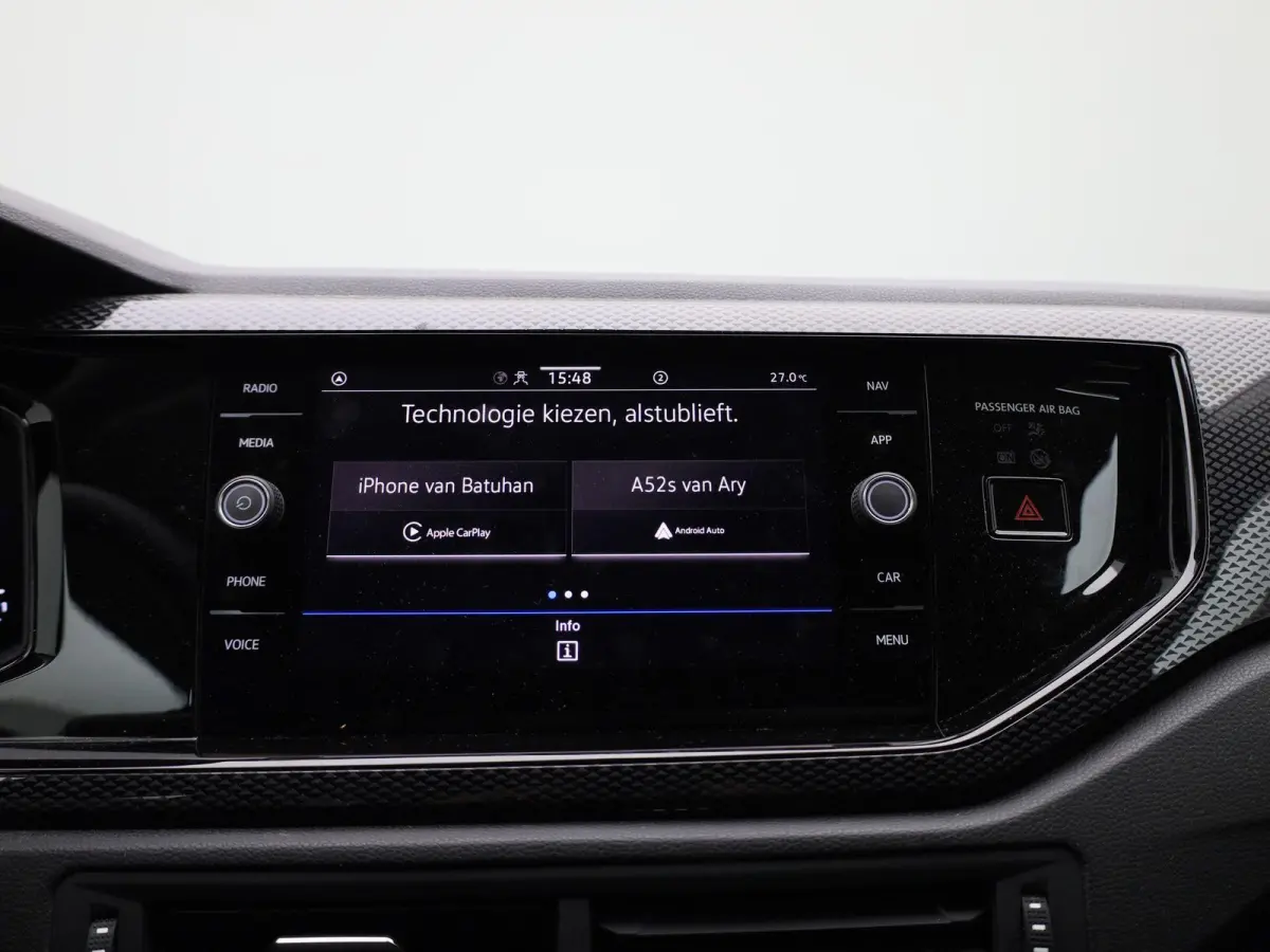 1.0 TSI Life Edition | 95 PK | EM | Navigatie | Climatronic (Automatische Airco) | Lichtmetalen Velgen | Parkeercamera | Carplay / Android Auto