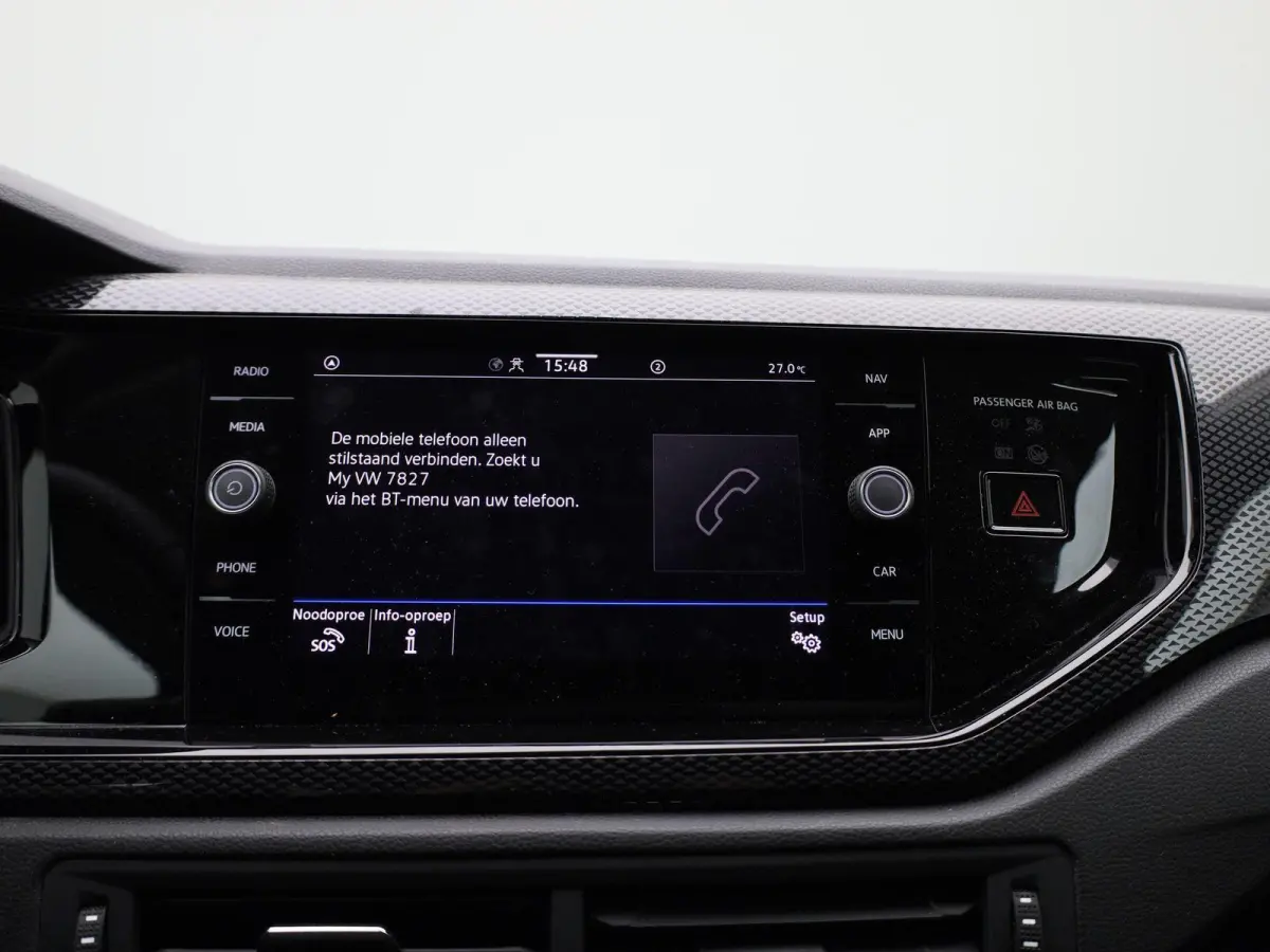 1.0 TSI Life Edition | 95 PK | EM | Navigatie | Climatronic (Automatische Airco) | Lichtmetalen Velgen | Parkeercamera | Carplay / Android Auto