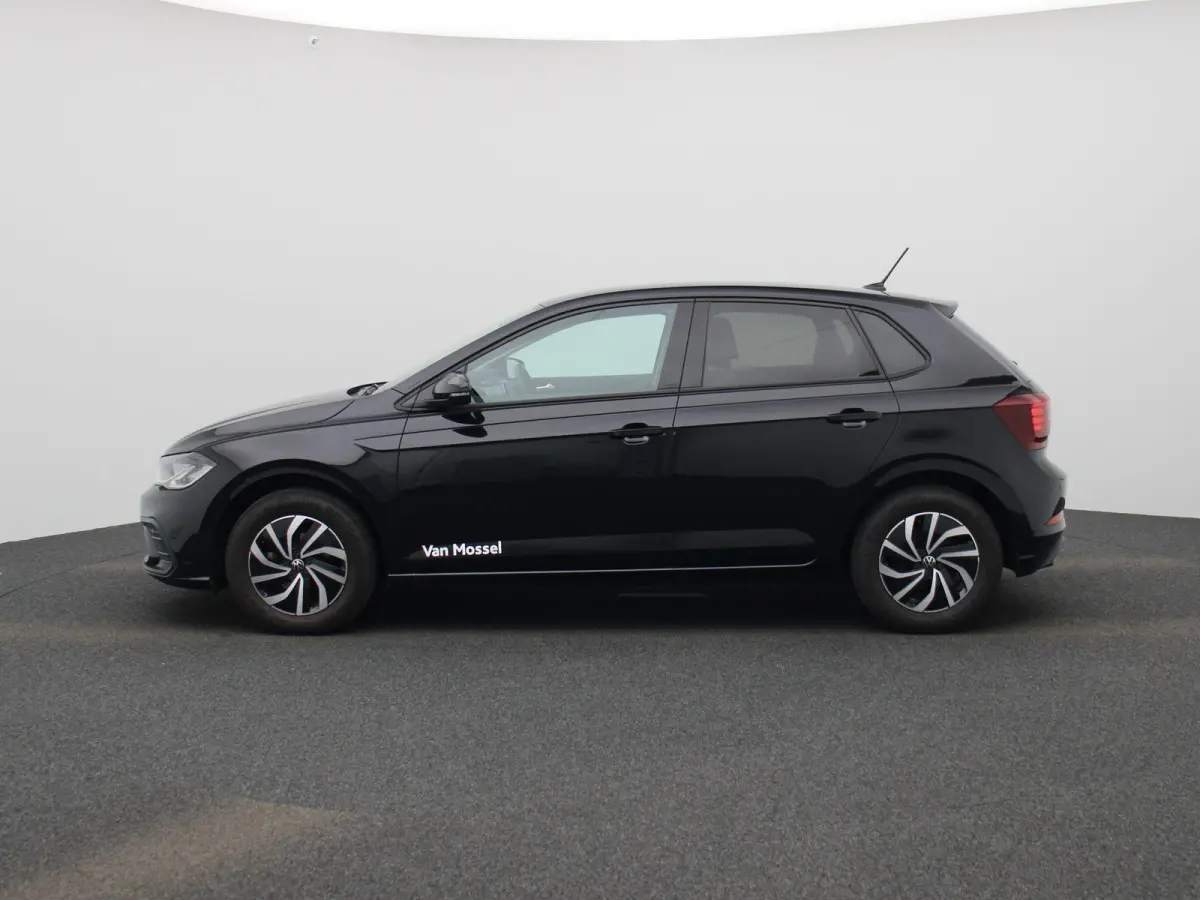 1.0 TSI Life Edition | 95 PK | EM | Navigatie | Climatronic (Automatische Airco) | Lichtmetalen Velgen | Parkeercamera | Carplay / Android Auto