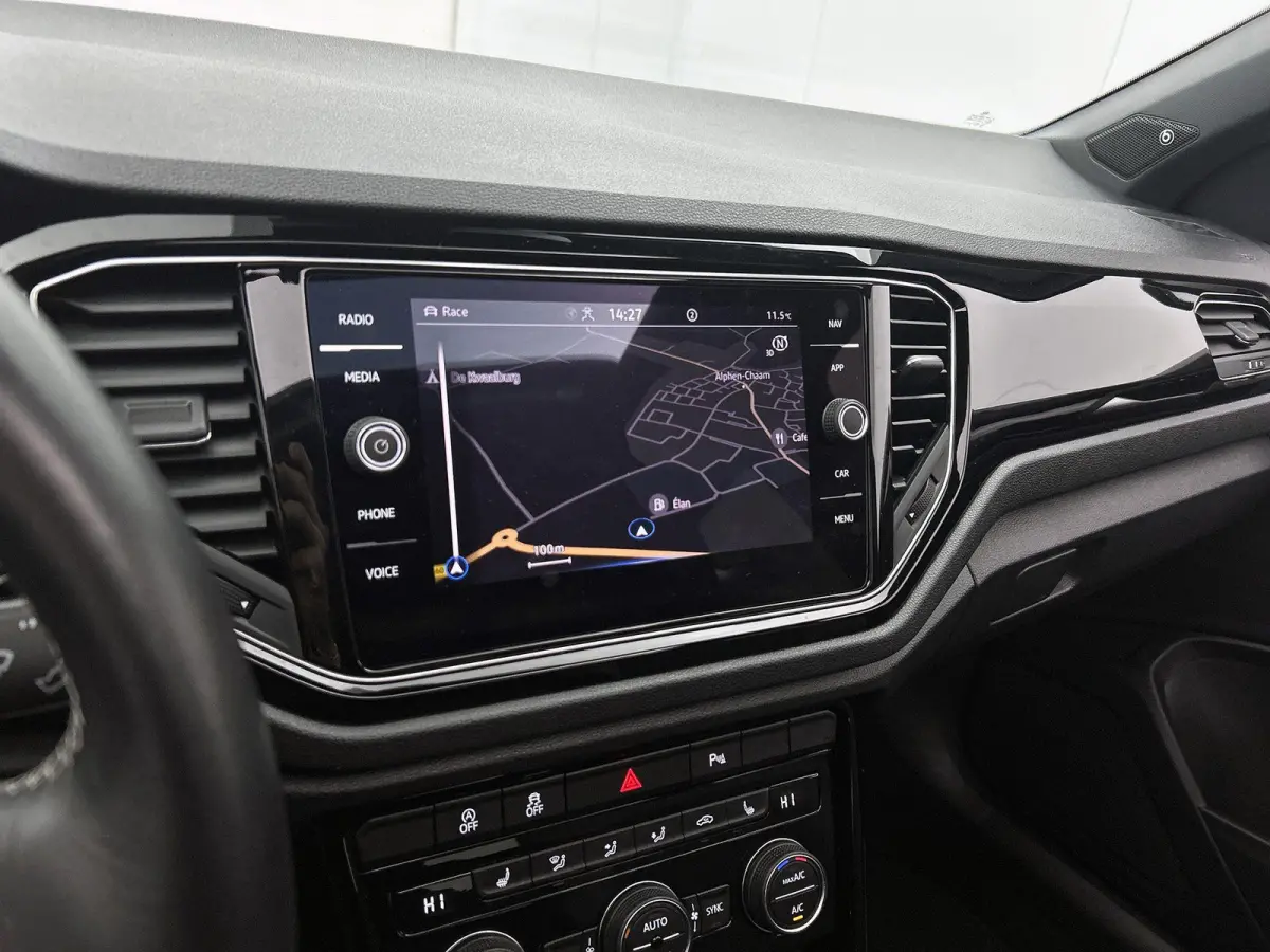 2.0 TSI 4Motion R 300 PK | Panoramadak | Afneembare Trekhaak | Sfeerverlichting | Dealeronderhouden | 19 Inch Velgen | Keyless Access | Achterklep Elektrisch | Beats Audio