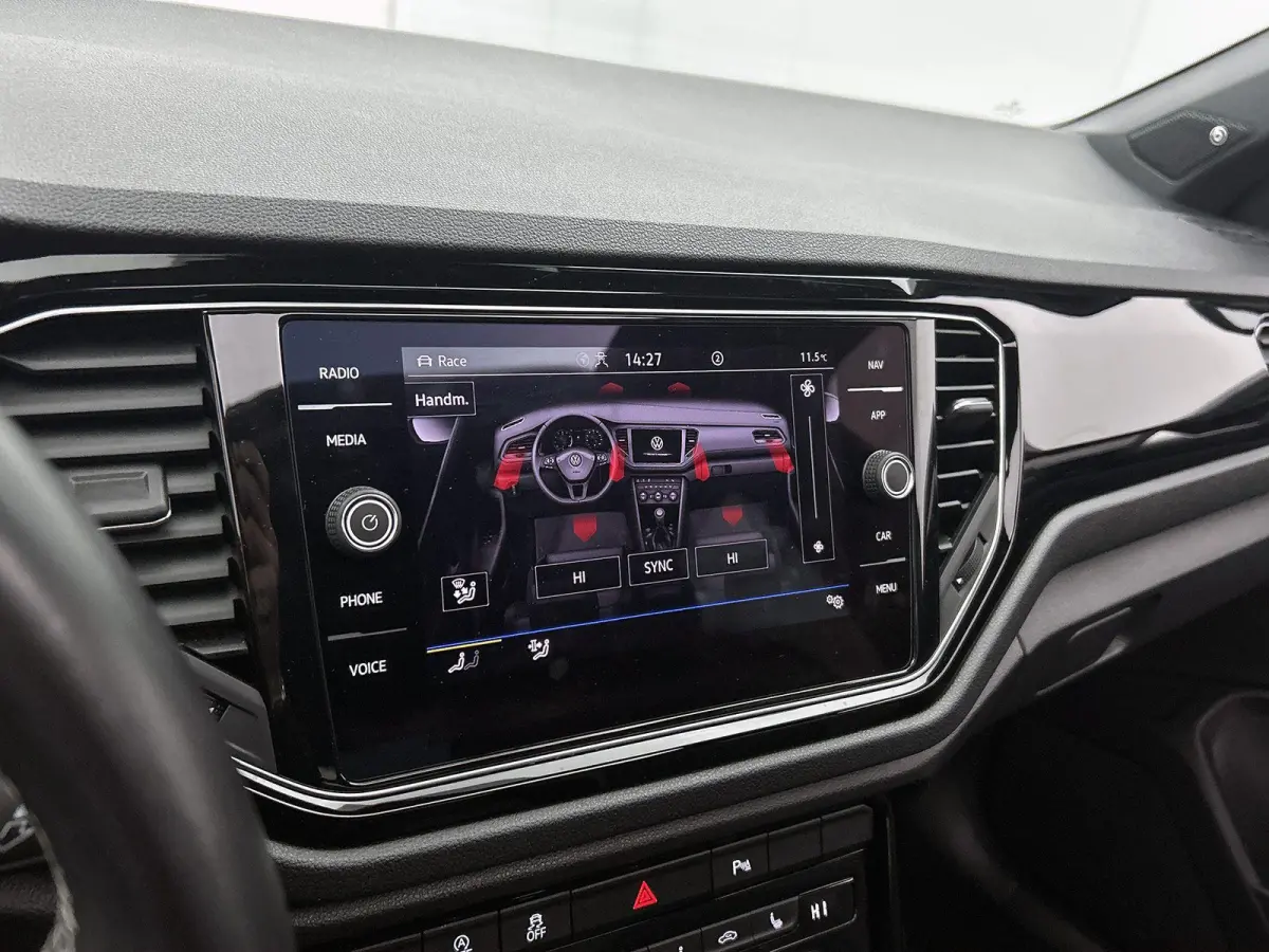 2.0 TSI 4Motion R 300 PK | Panoramadak | Afneembare Trekhaak | Sfeerverlichting | Dealeronderhouden | 19 Inch Velgen | Keyless Access | Achterklep Elektrisch | Beats Audio