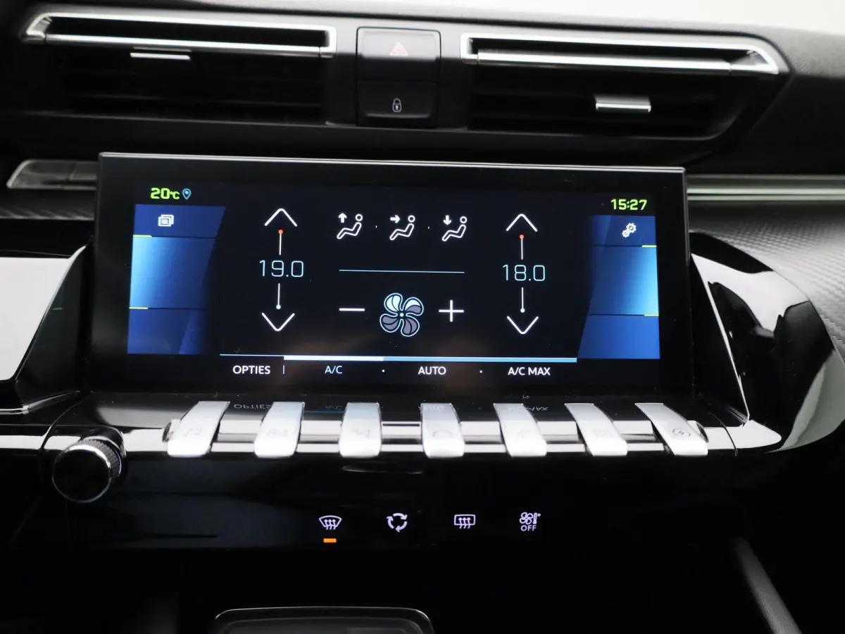 1.6 Hybrid 225 e-EAT8 Allure Pack | Apple Carplay / Android Auto | Virtual Cockpit | Privacy Glass | Lichtmetalen Velgen |