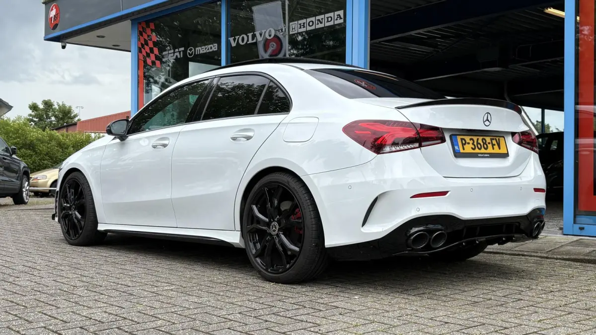 250 AMG , PANO,, Leer ,, DIKKE UITVOERING LET OP!!!