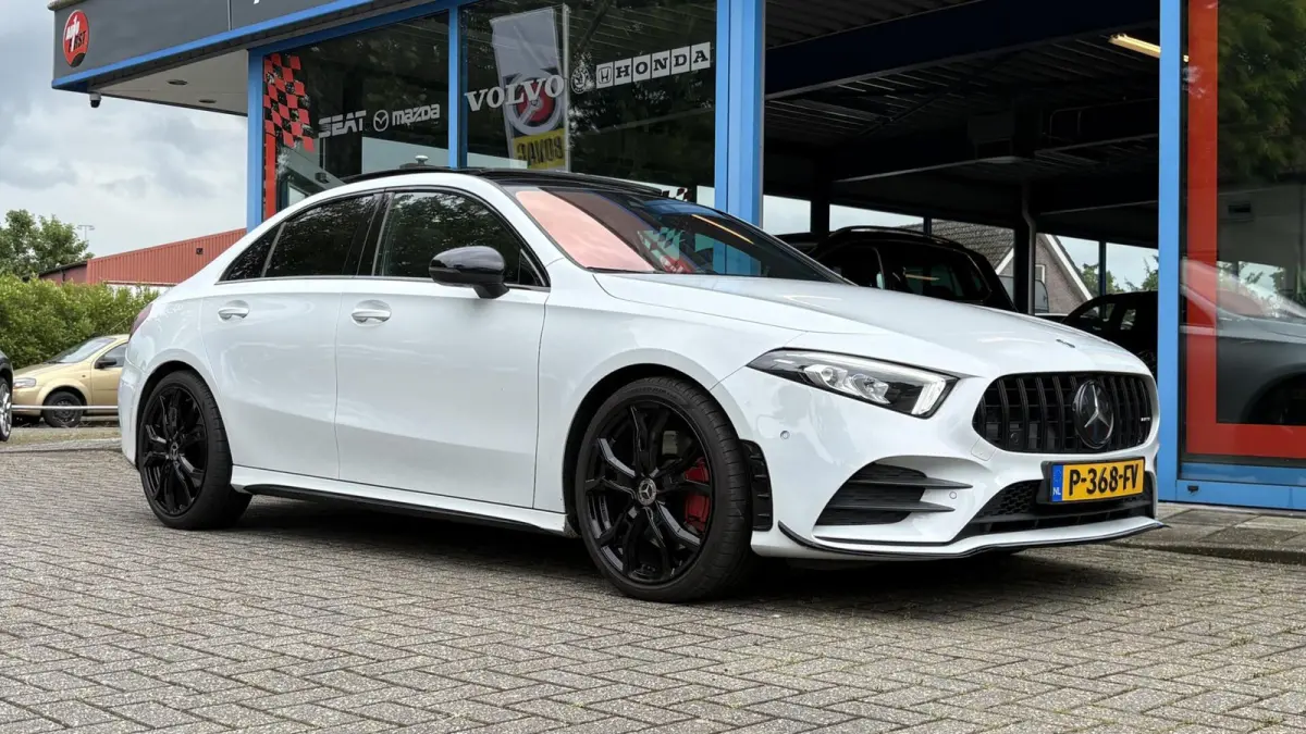 250 AMG , PANO,, Leer ,, DIKKE UITVOERING LET OP!!!