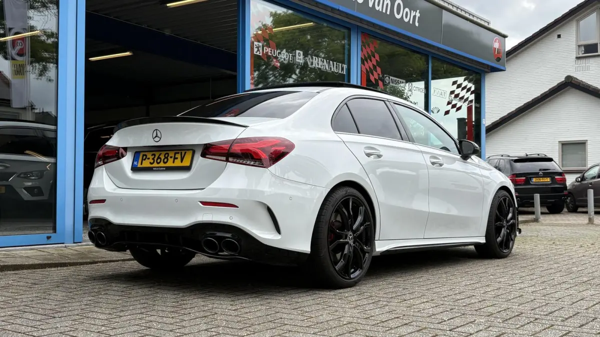 250 AMG , PANO,, Leer ,, DIKKE UITVOERING LET OP!!!