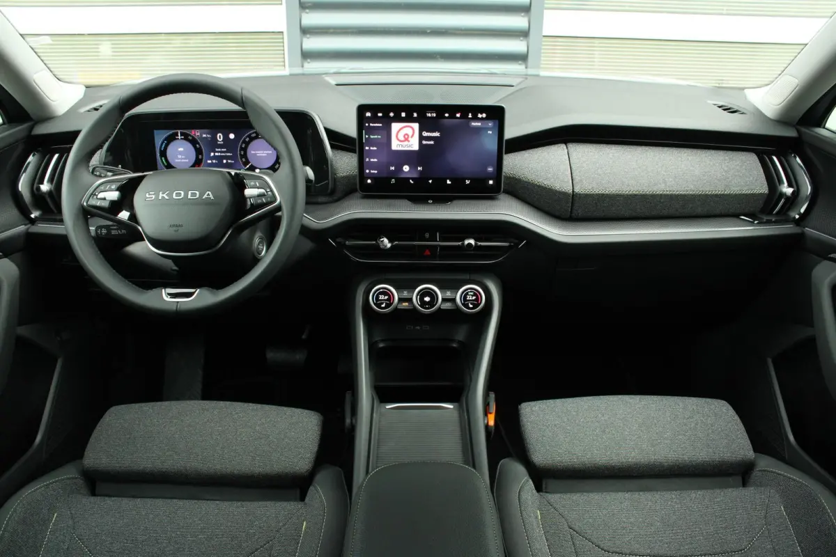 1.5 TSI 204pk PHEV Edition | Trekhaak | 19" Velgen | Getint Glas