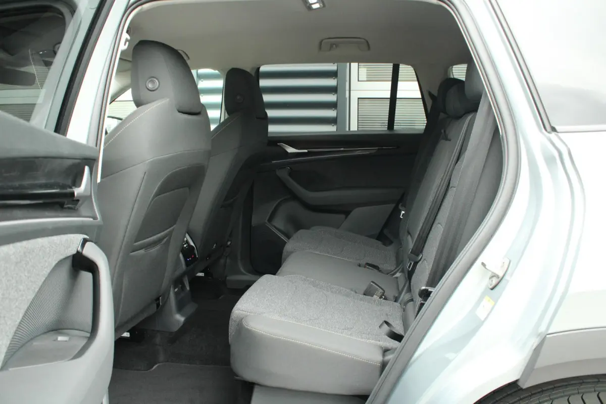 1.5 TSI 204pk PHEV Edition | Trekhaak | 19" Velgen | Getint Glas