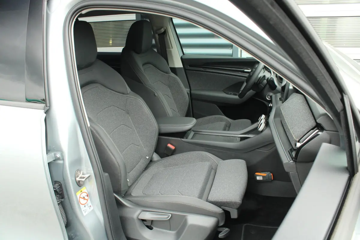 1.5 TSI 204pk PHEV Edition | Trekhaak | 19" Velgen | Getint Glas