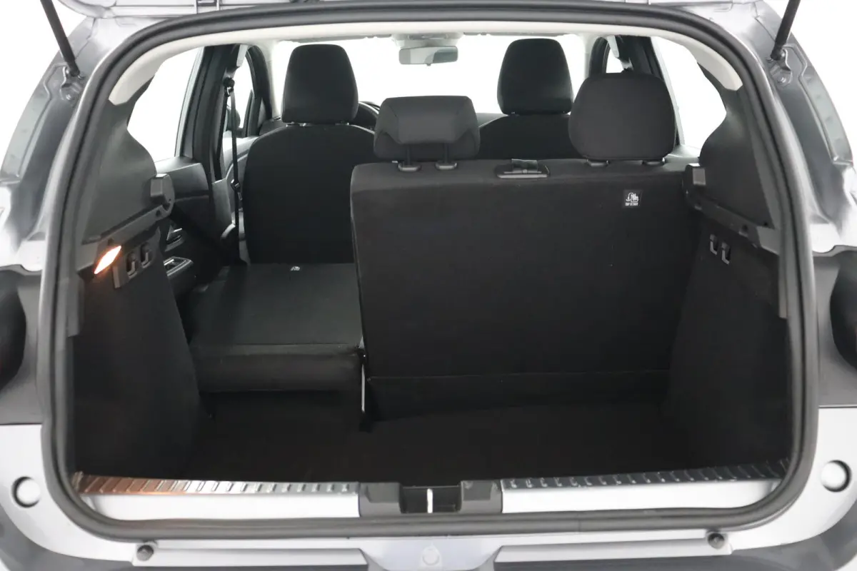 TCe 90 CVT Expression | AUTOMAAT | Climate Control | Stoelverw. | Parkeercamera |