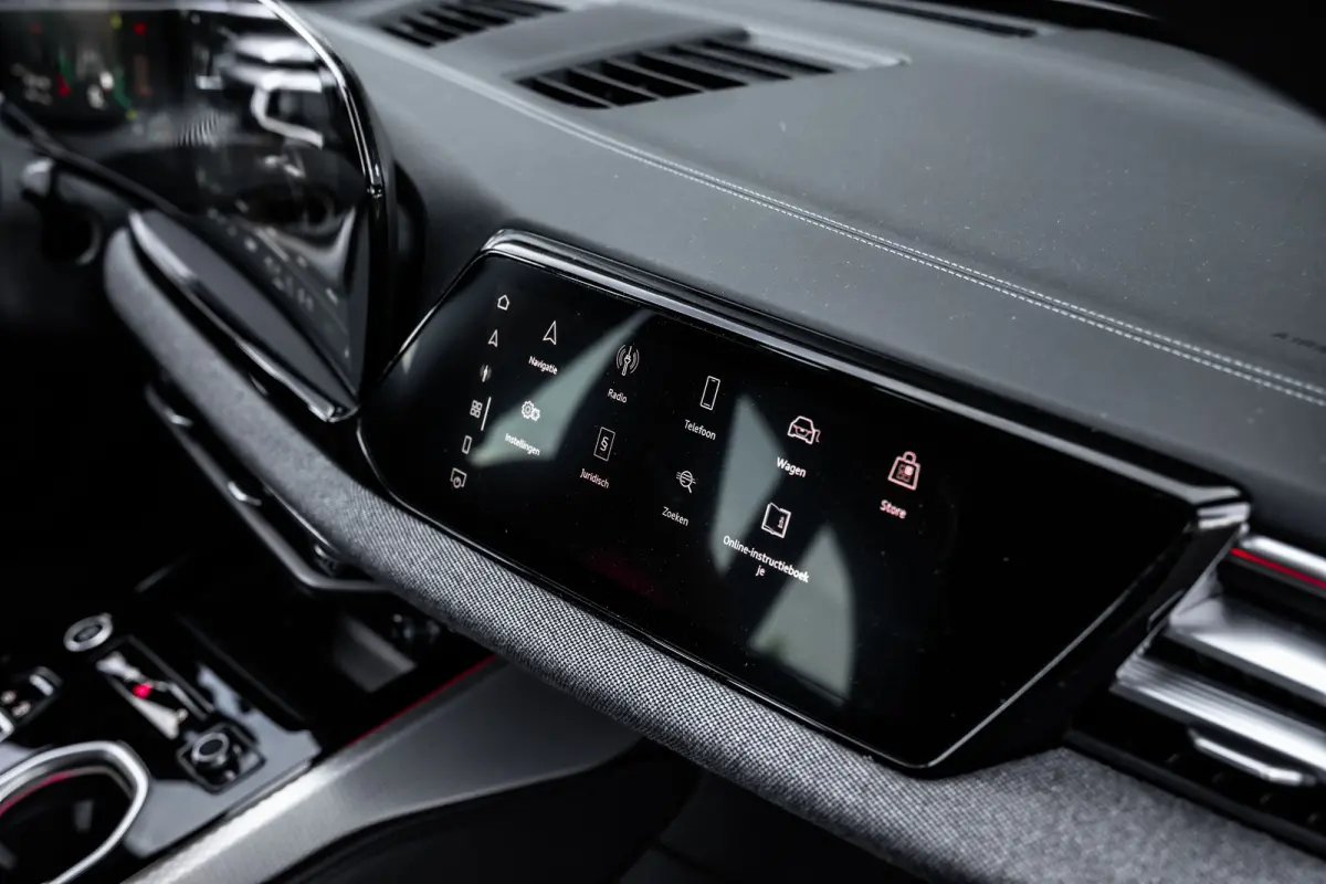 2.0 e-hybrid quattro Pro Line | Trekhaak | HUD | Bang & Olufsen | | Trekhaak | HUD | Bang & Olufsen |