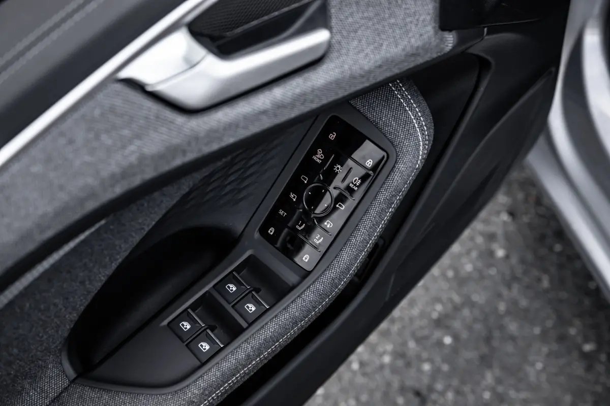 2.0 e-hybrid quattro Pro Line | Trekhaak | HUD | Bang & Olufsen | | Trekhaak | HUD | Bang & Olufsen |