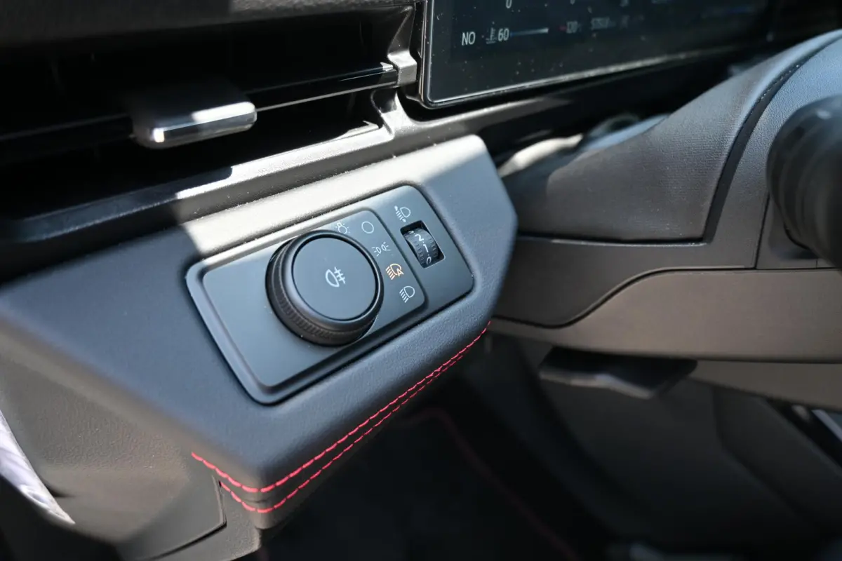 1.0 EcoBoost ST-Line | All Season Banden | Stoel & Stuurverwarming | Navi | Apple Carplay & Android Auto | LED
