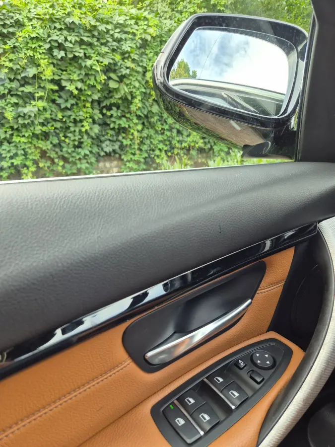 320i M Sport Ed volle optielijst Trekhaak Pano CarPlay 19inch M Velgen Stuurverwarming NAP M Sport Edition