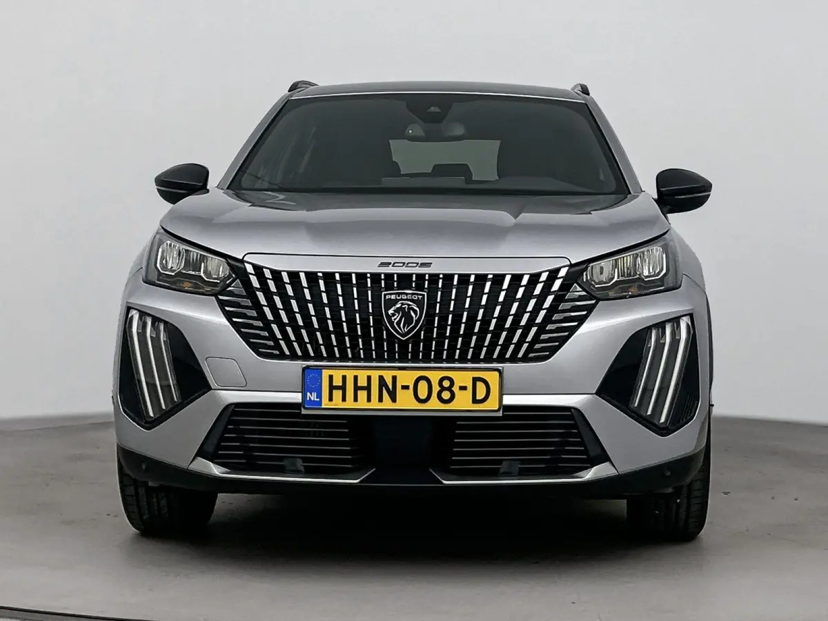 SUV 100pk Allure | Navigatie | Parkeersensoren | Volledig Digitaal instrumentenpaneel | Draadloos Carplay