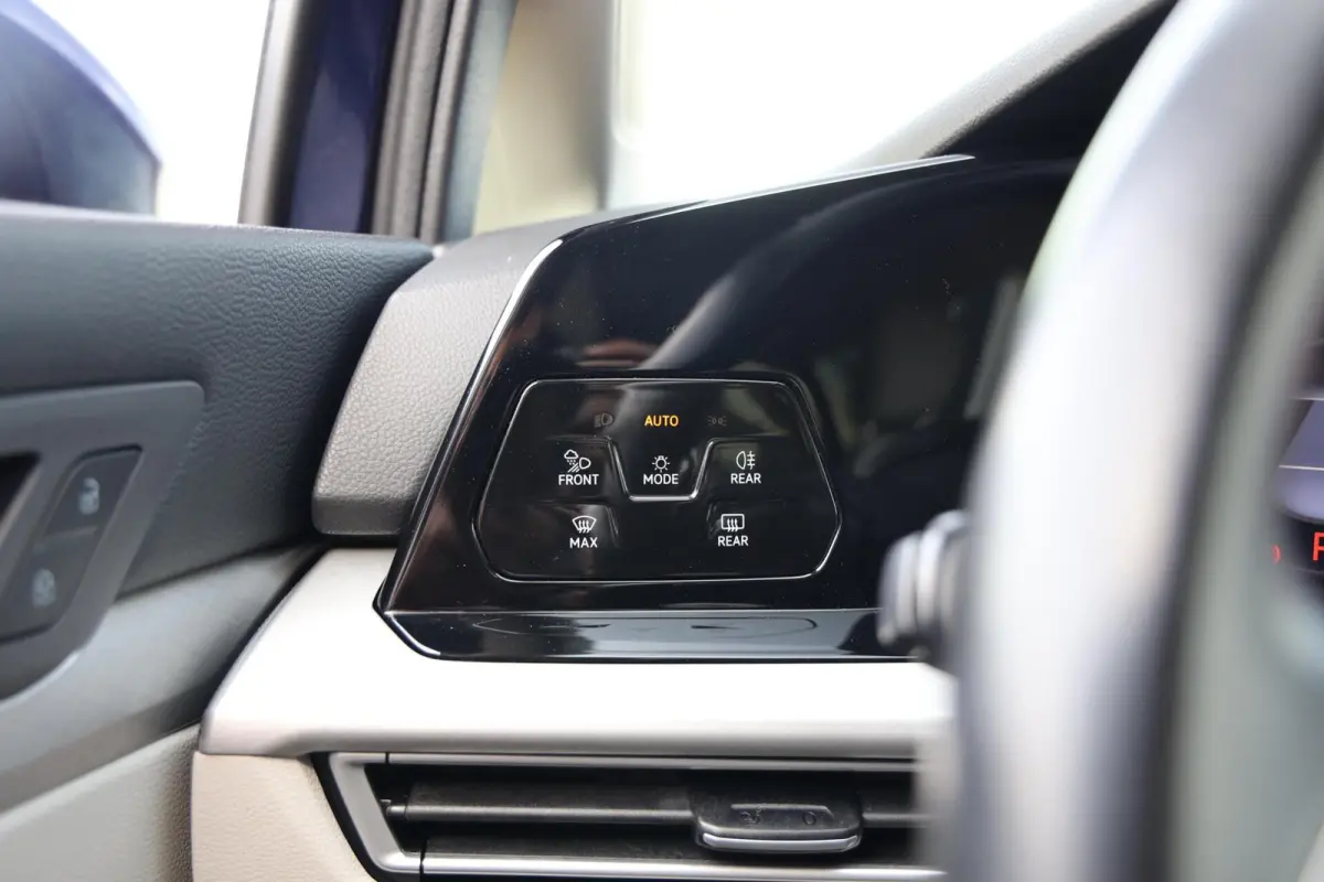 1.0 eTSI Life Business|Automaat|LED|Stoel/Stuurverwarming|Apple carplay/Android auto|