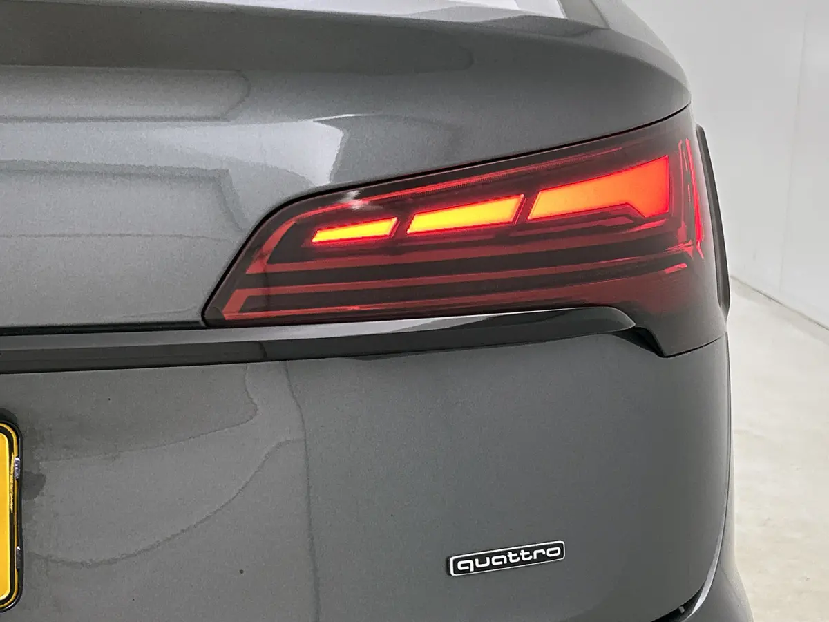 50 TFSI e S edition (NL-auto, Perfect OnderH, Camera, Addapt Cruise, StoelV, Carplay, Etc)