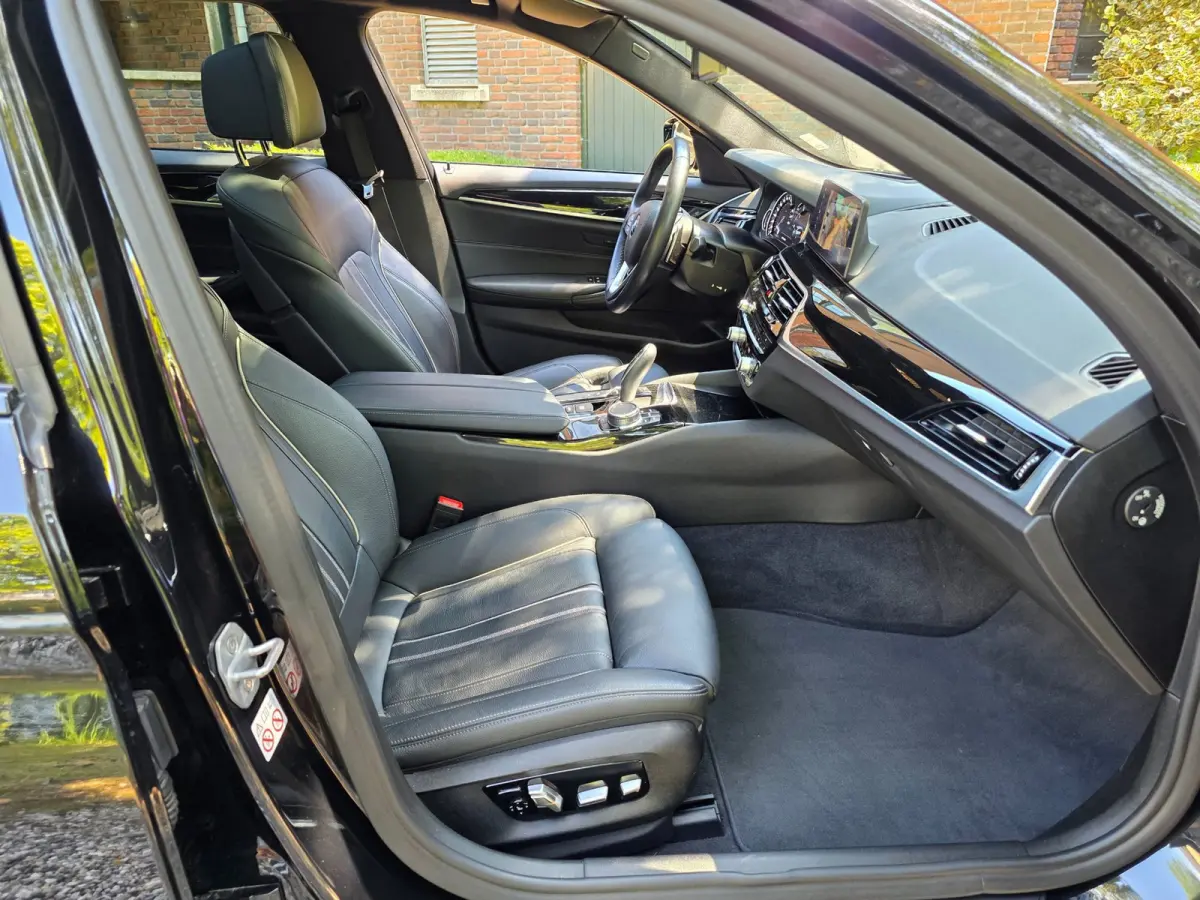 540i xDrive High LEER/pano/TREKHAAK/20inch