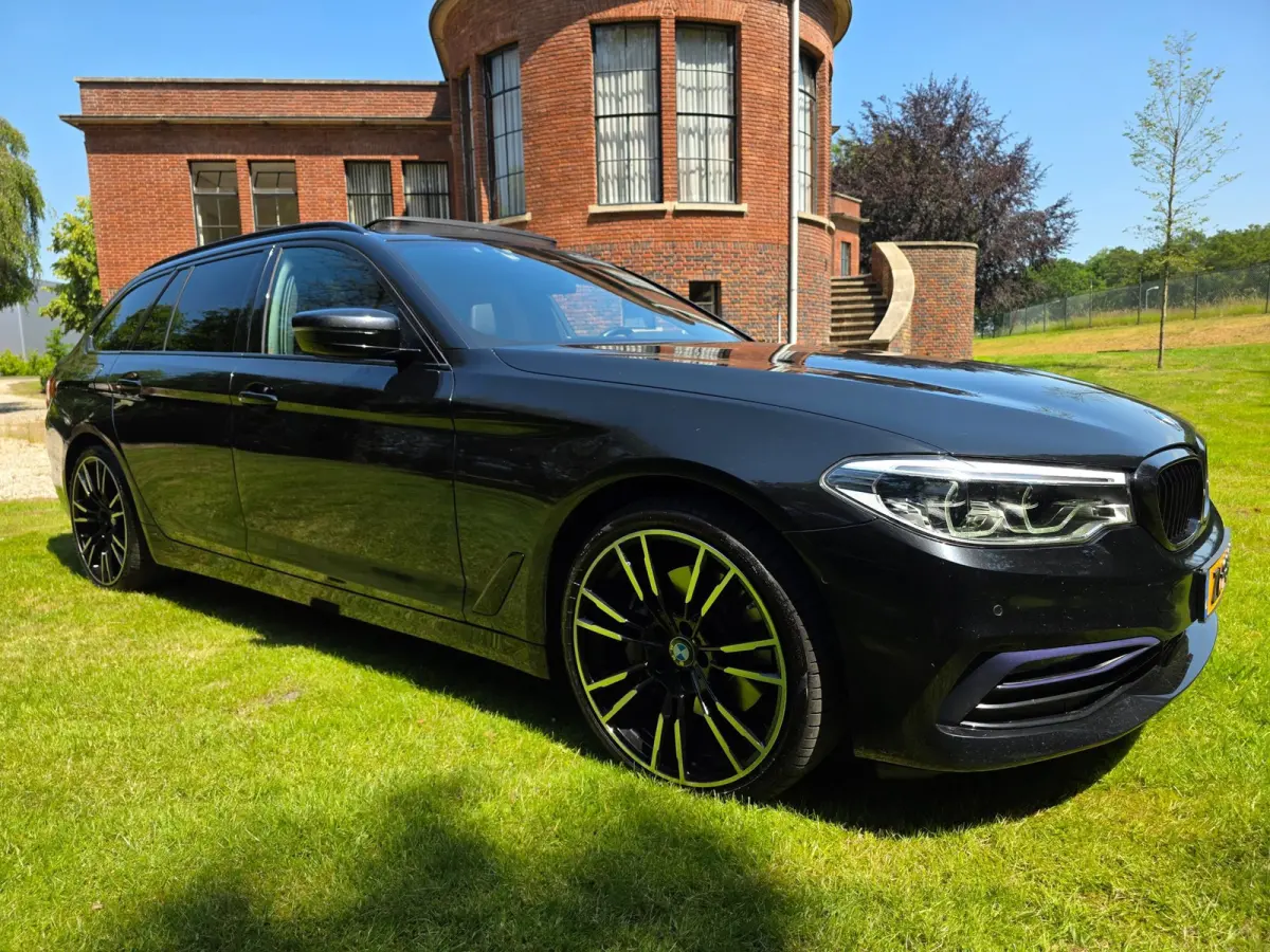 540i xDrive High LEER/pano/TREKHAAK/20inch