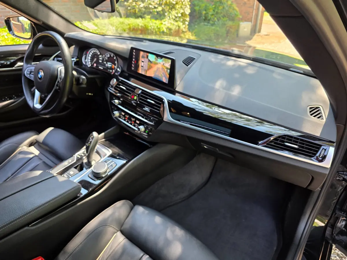 540i xDrive High LEER/pano/TREKHAAK/20inch