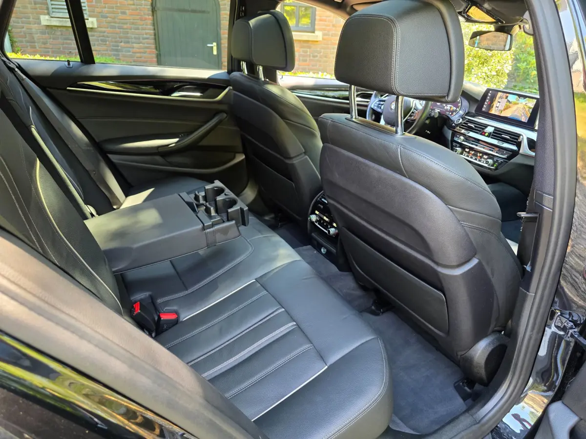 540i xDrive High LEER/pano/TREKHAAK/20inch