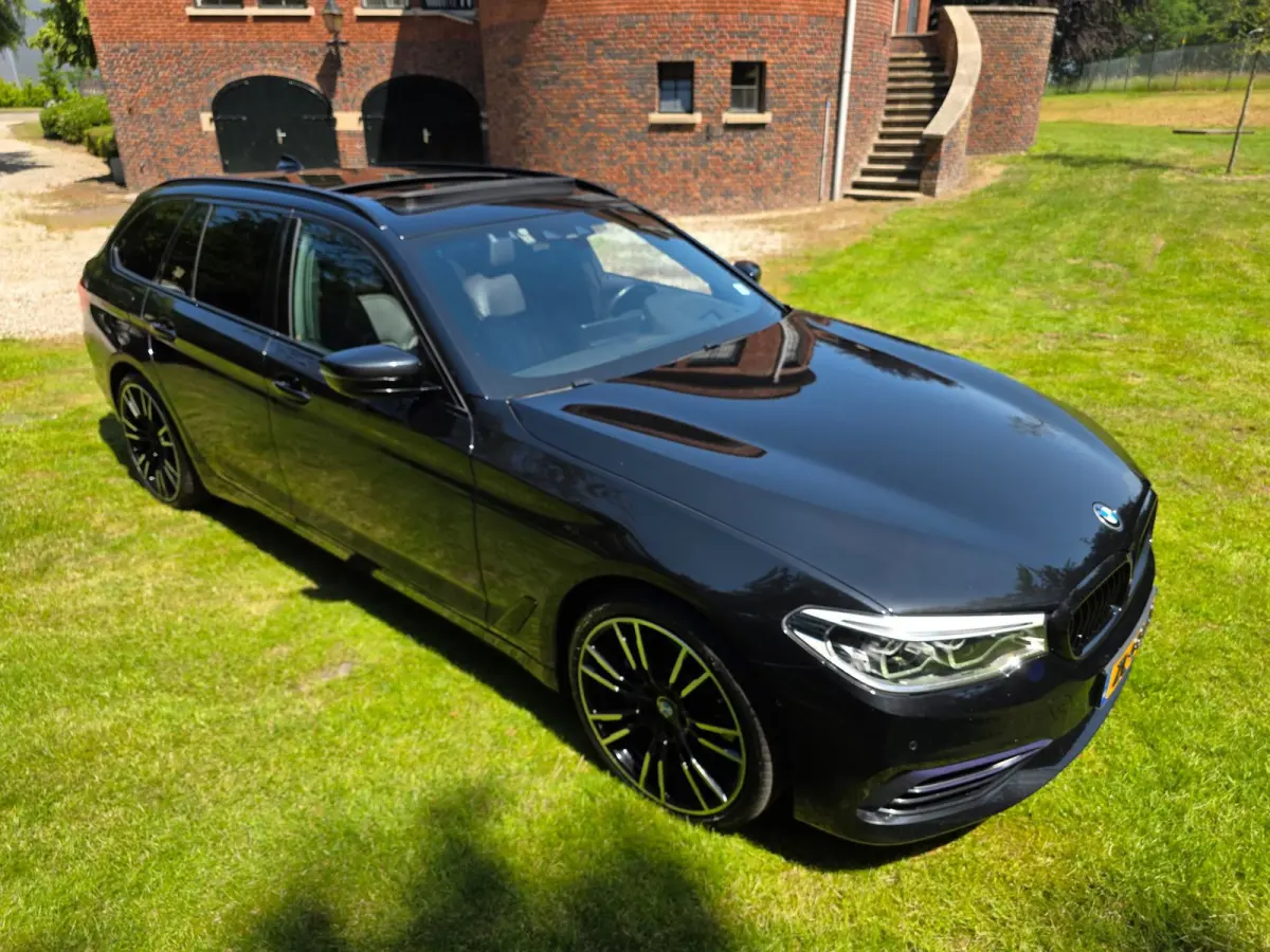 540i xDrive High LEER/pano/TREKHAAK/20inch