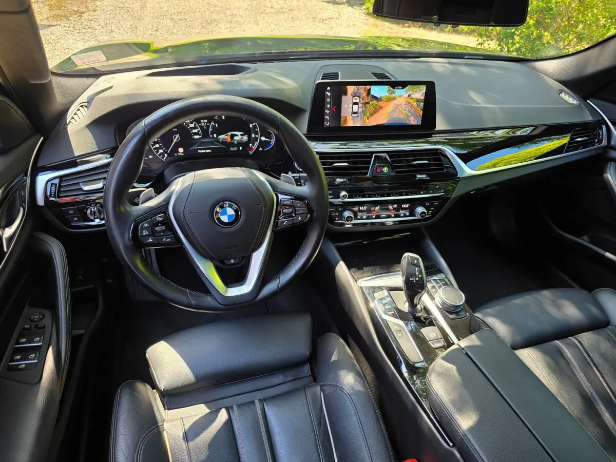 540i xDrive High LEER/pano/TREKHAAK/20inch