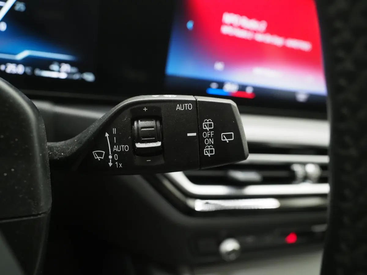 320e xDrive LCI NIEUW MODEL! | Camera | Stoelverwarming | Cruise | LED | DAB | Carplay