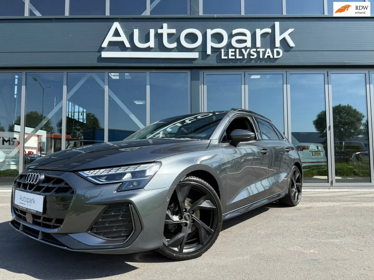 35 TFSI Advanced Black edition MATRIX