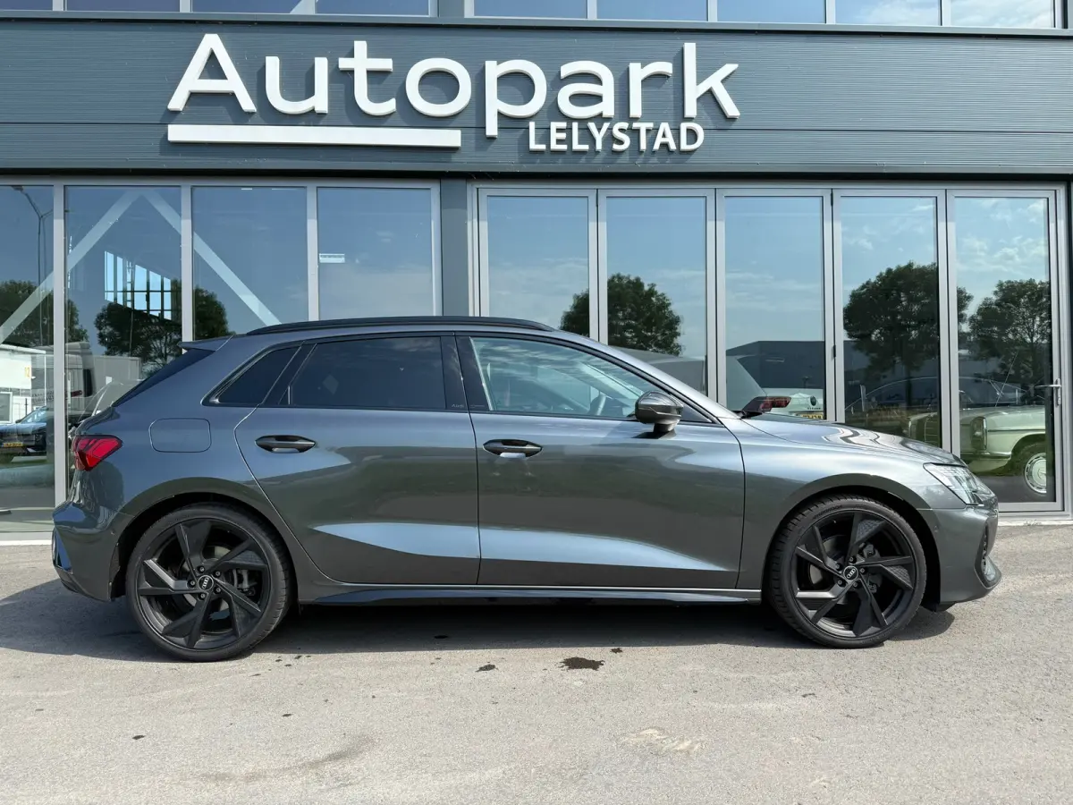 35 TFSI Advanced Black edition MATRIX
