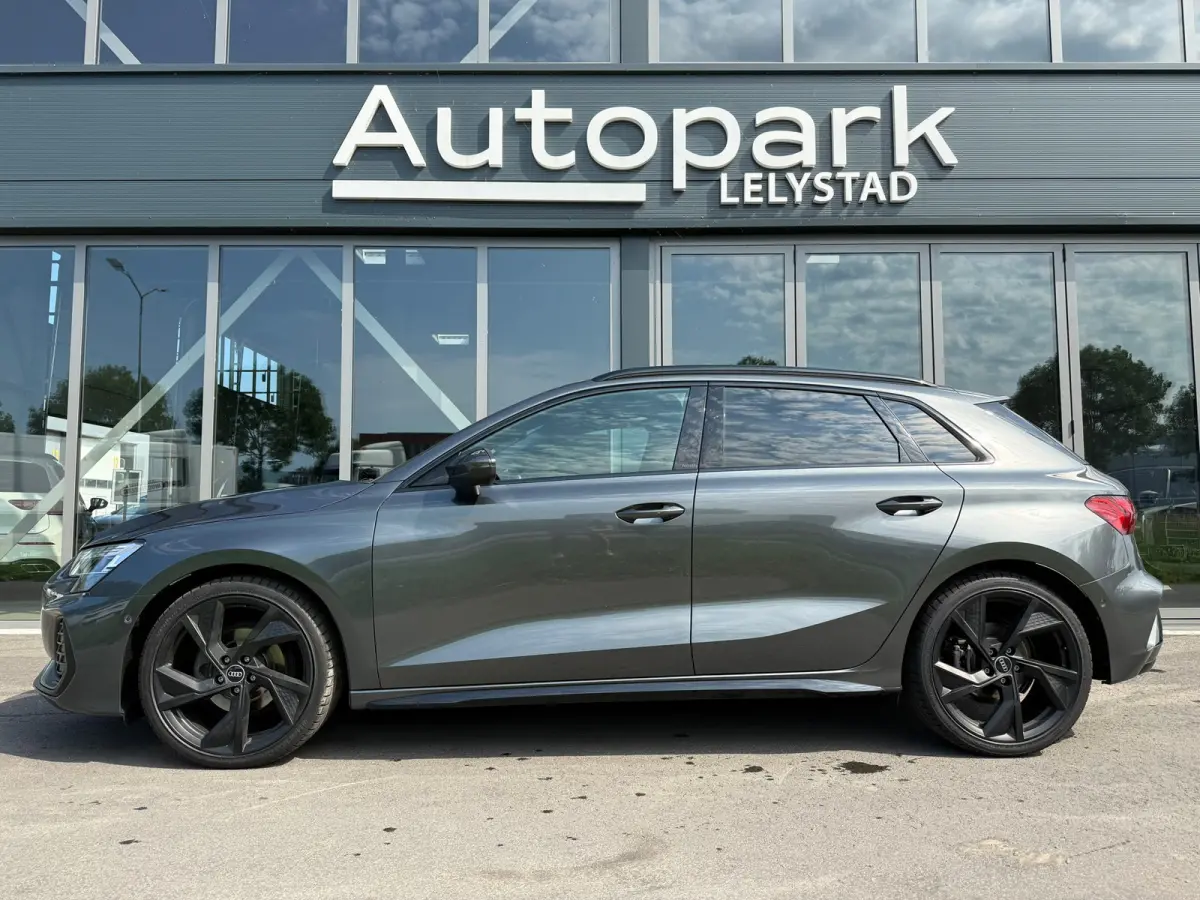 35 TFSI Advanced Black edition MATRIX