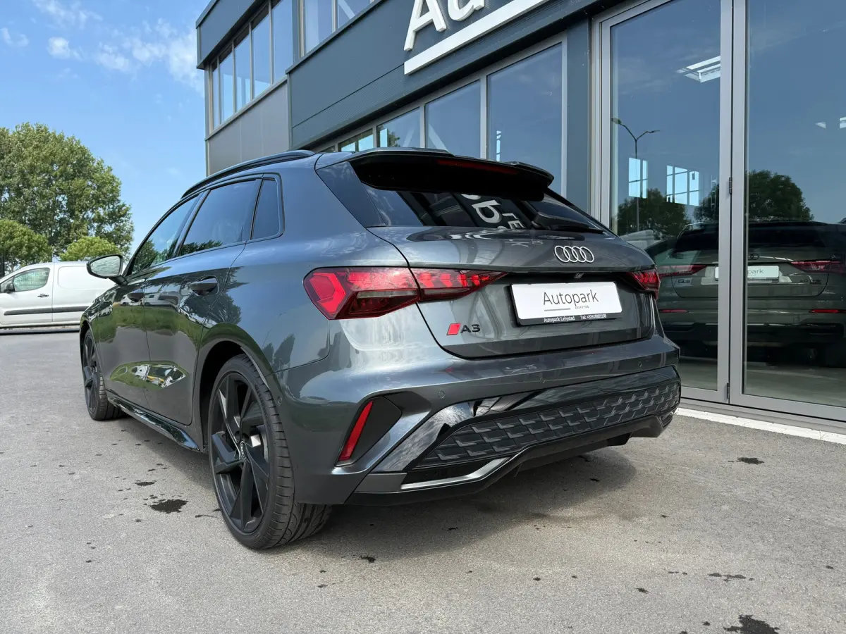35 TFSI Advanced Black edition MATRIX