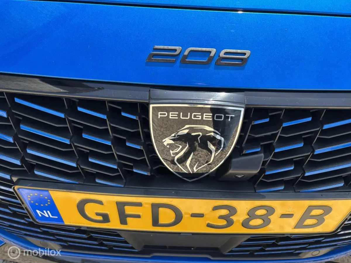 1.2 PureTech 100 Allure navigatie adaptive cruise control clima pdc v+a stoelverwarming