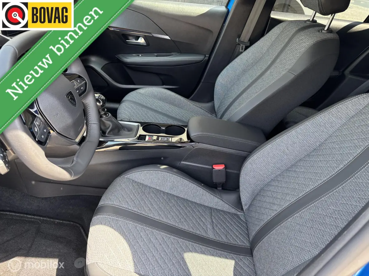 1.2 PureTech 100 Allure navigatie adaptive cruise control clima pdc v+a stoelverwarming