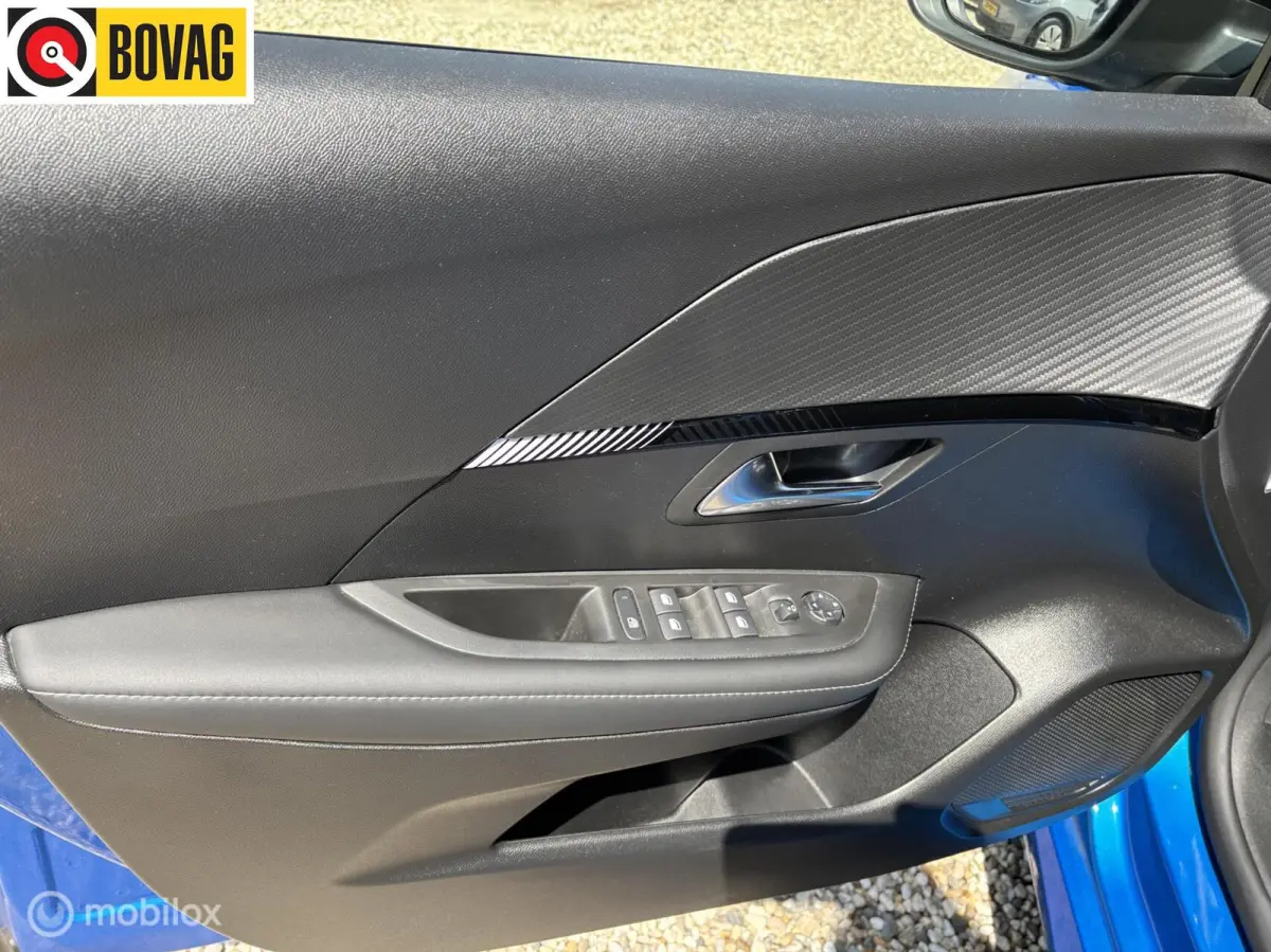 1.2 PureTech 100 Allure navigatie adaptive cruise control clima pdc v+a stoelverwarming
