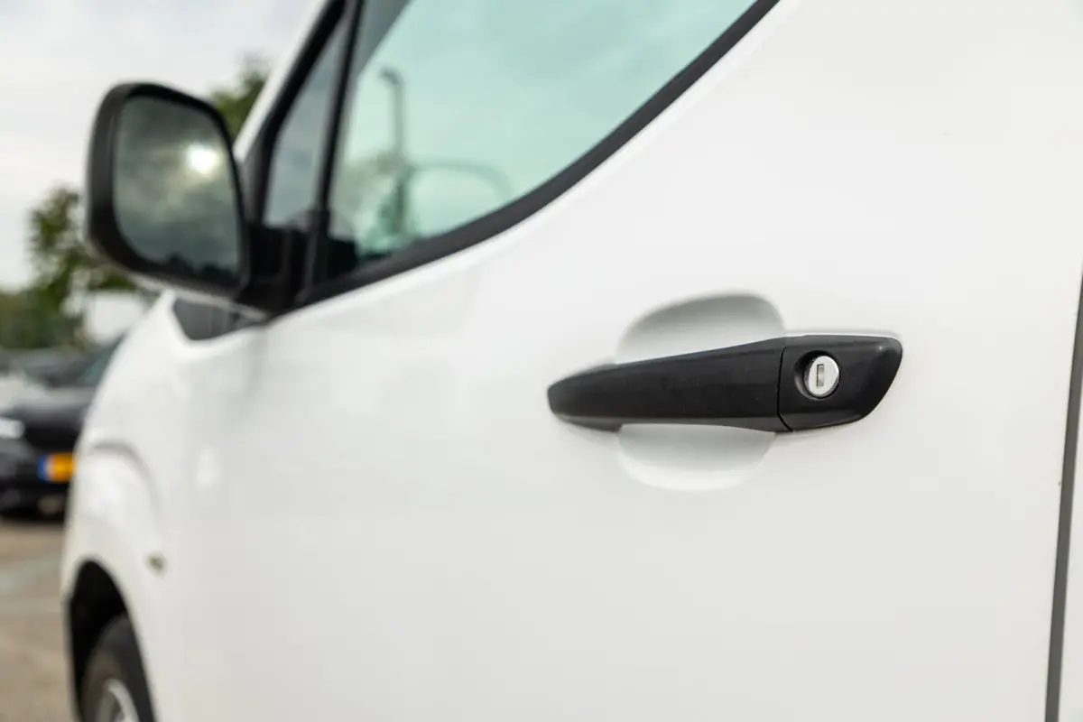 1.6 BlueHDI Club Trekhaak I Airco I Cruise I Betimmering I CarPlay I Android I Dealeronderhouden