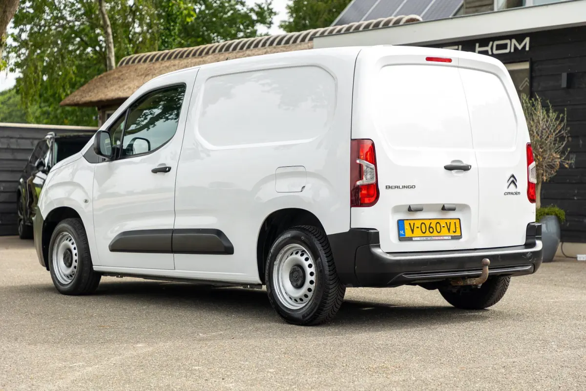 1.6 BlueHDI Club Trekhaak I Airco I Cruise I Betimmering I CarPlay I Android I Dealeronderhouden
