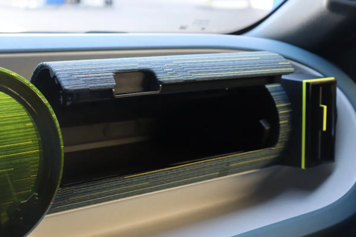 1.2 Hybrid ICON Automaat Apple CarPlay Pack Style