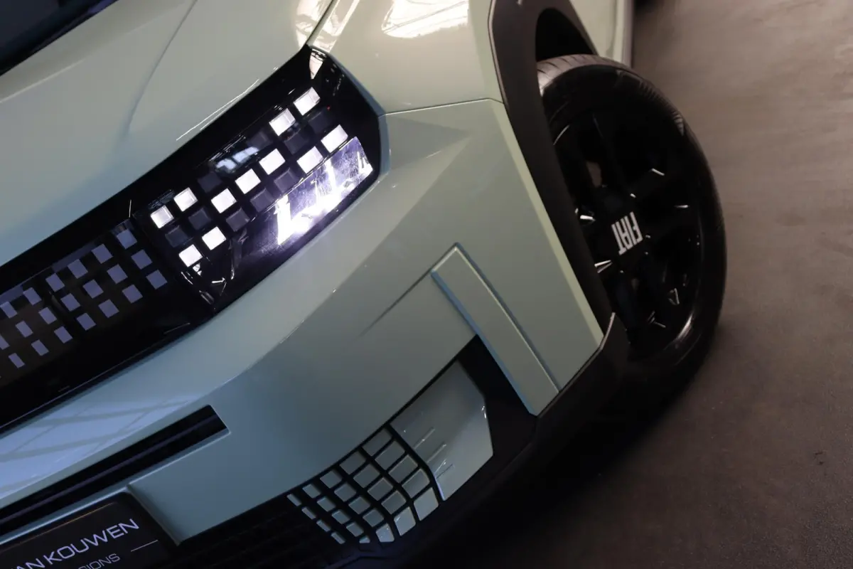 1.2 Hybrid ICON Automaat Apple CarPlay Pack Style
