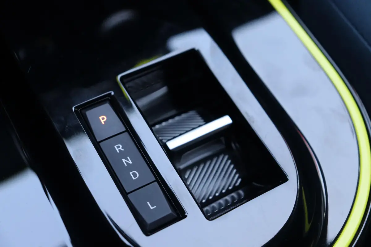 1.2 Hybrid ICON Automaat Apple CarPlay Pack Style
