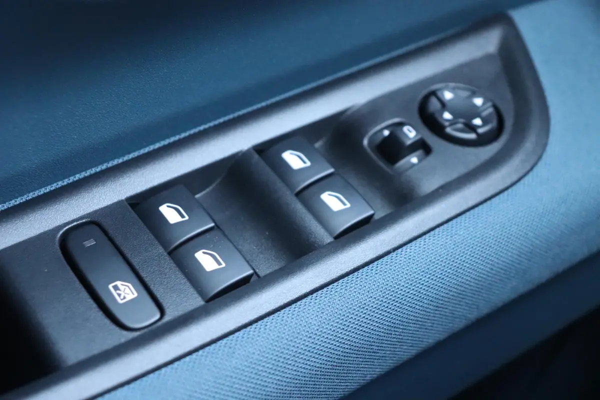 1.2 Hybrid ICON Automaat Apple CarPlay Pack Style