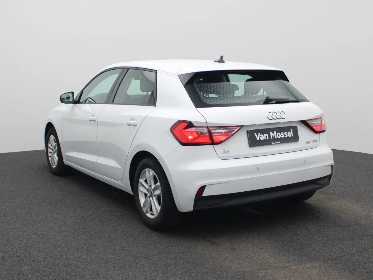 25 TFSI Pro Line | Apple Carplay / Android Auto | Climate Control | Cruise Control | Virtual Cockpit | Bluetooth | DAB | Parkeersensoren | Lichtmetalen Velgen | Lage km stand