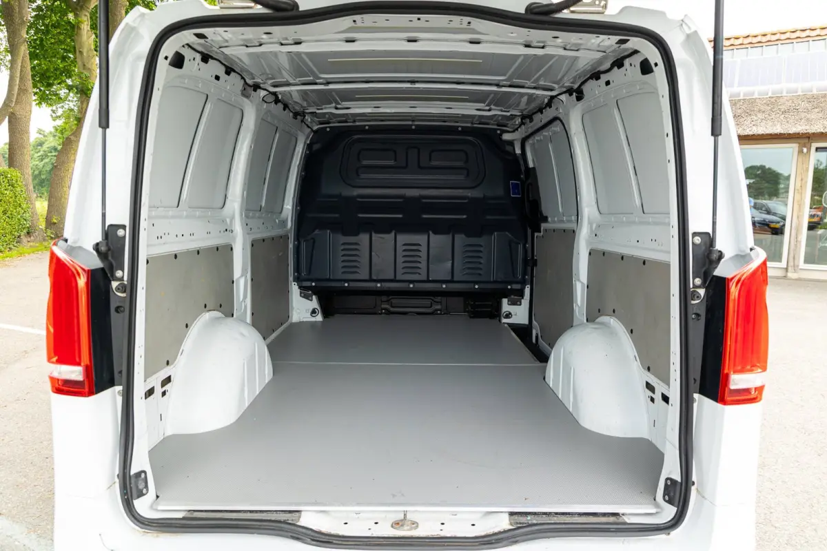 114 CDI Lang Automaat I Led I PDC V+A I Adaptive Cruise I Climate I Camera I Achterklep I CarPlay I Android