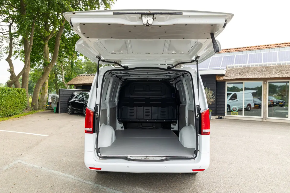 114 CDI Lang Automaat I Led I PDC V+A I Adaptive Cruise I Climate I Camera I Achterklep I CarPlay I Android