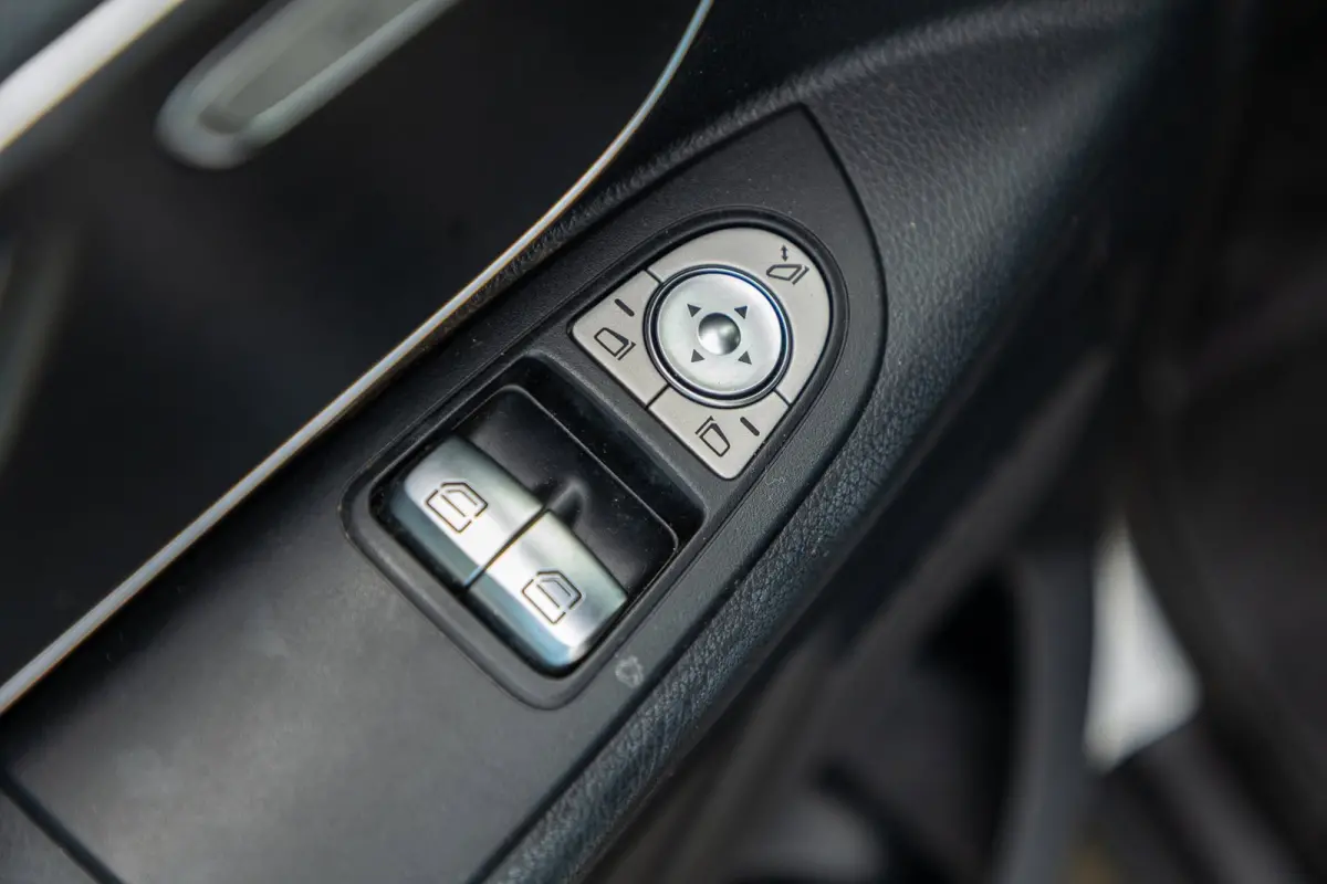 114 CDI Lang Automaat I Led I PDC V+A I Adaptive Cruise I Climate I Camera I Achterklep I CarPlay I Android