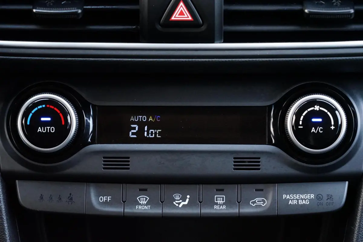 1.0 T-GDI Comfort, NL, CarPlay, cruise, camera
