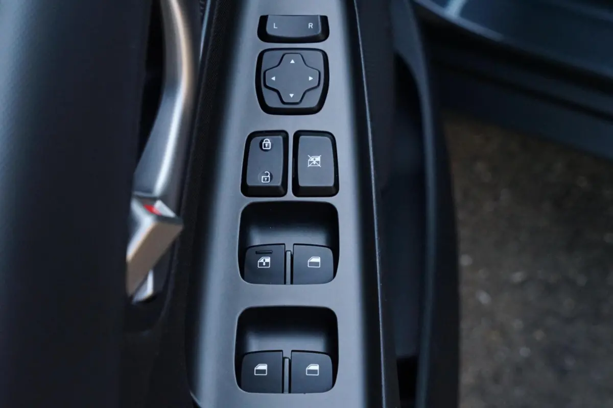 1.0 T-GDI Comfort, NL, CarPlay, cruise, camera