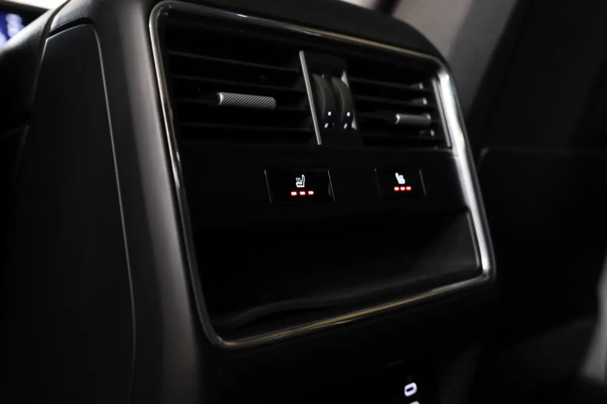 3.0 E-Hybrid Platinum|Pano|Chrono|Bose|