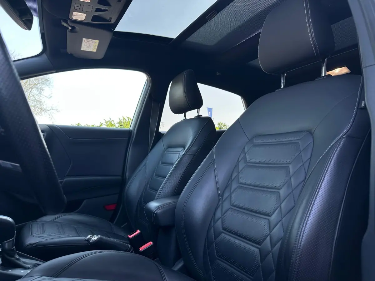 1.0 EcoBoost ST-Line X Vignale, Automaat, Carplay, Camera, Cruise, Pano, Virtual Cockpit
