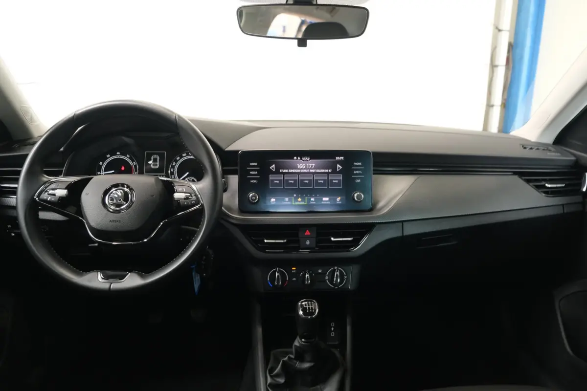 1.0 TSI Online Edition - N.A.P. Airco, Cruise, PDC, Carplay.